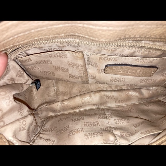 Vintage Michael, Kors, HALLIE, leather shoulder bag Crossbody SHOULDERBAG​ - Picture 11 of 13